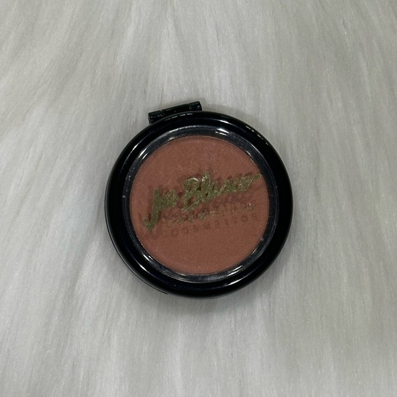 Joe Blasco Dry Blush in Cinnamon – Full Size - Picture 2 of 4